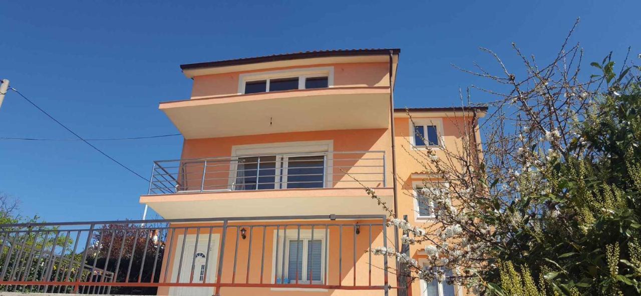 Apartment In Matulji 17036 Exterior photo